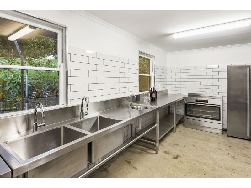 221-229 Whitcombes Road, Drysdale VIC 3222
