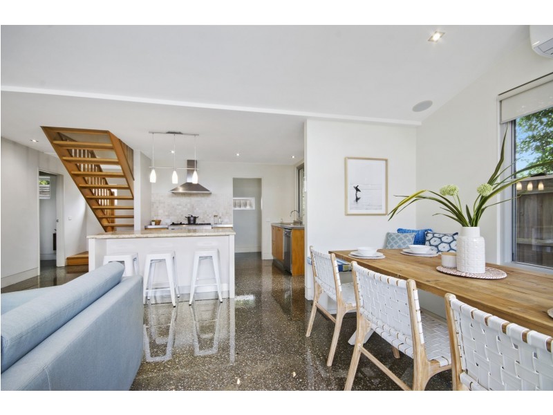 2/27 Noble Street, Barwon Heads VIC 3227