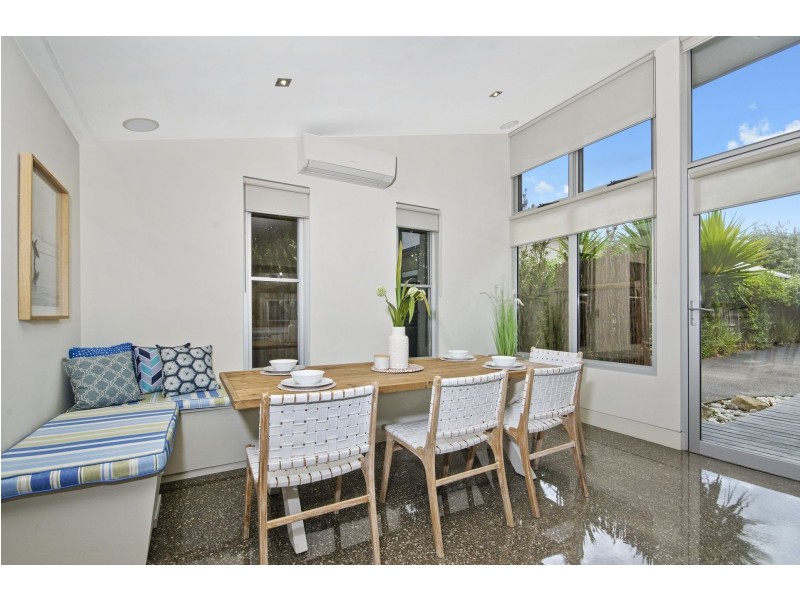 2/27 Noble Street, Barwon Heads VIC 3227