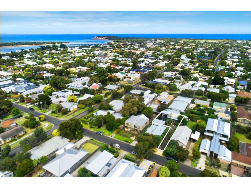 2/27 Noble Street, Barwon Heads VIC 3227