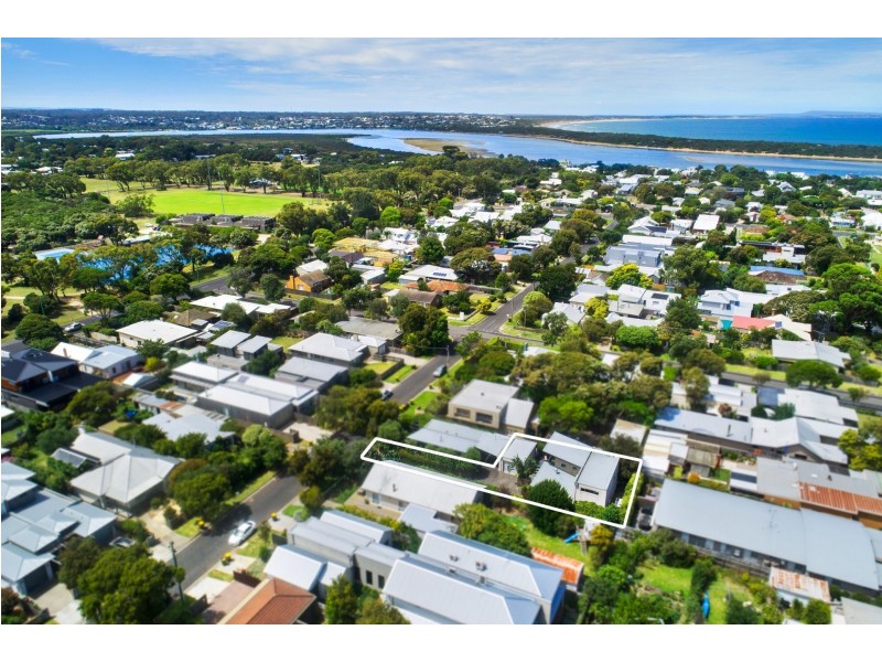 2/27 Noble Street, Barwon Heads VIC 3227