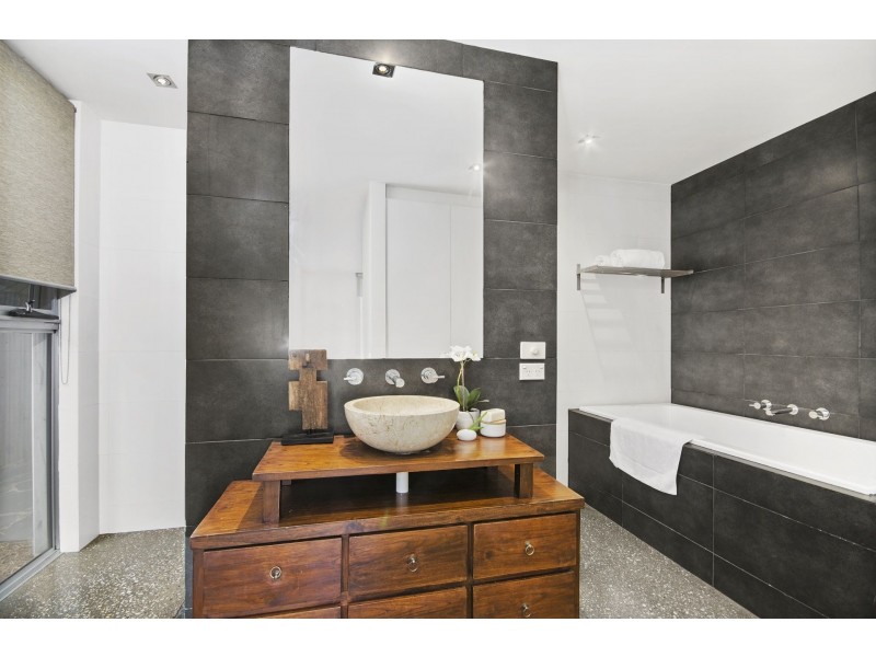 2/27 Noble Street, Barwon Heads VIC 3227