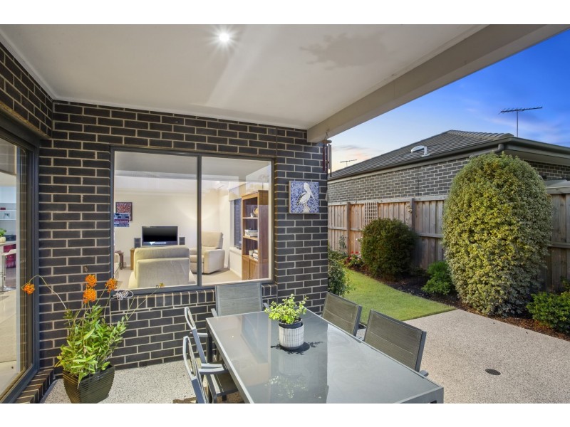 8-10 Dalkeith Crescent, Ocean Grove VIC 3226