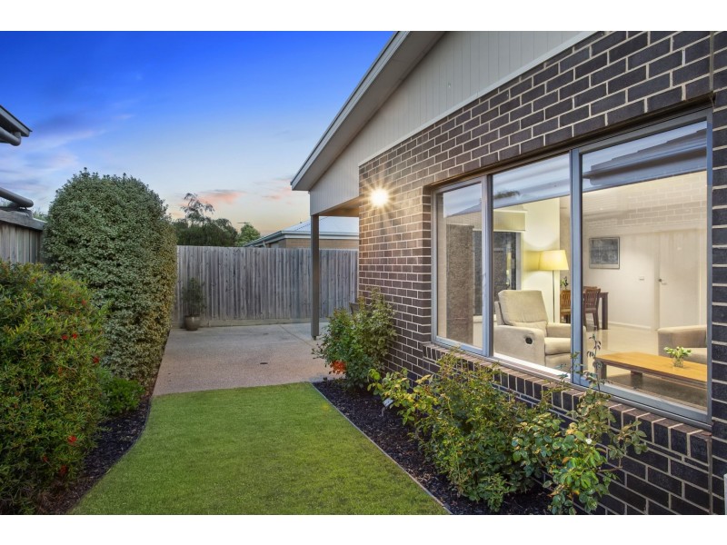 8-10 Dalkeith Crescent, Ocean Grove VIC 3226