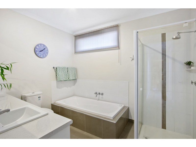 8-10 Dalkeith Crescent, Ocean Grove VIC 3226
