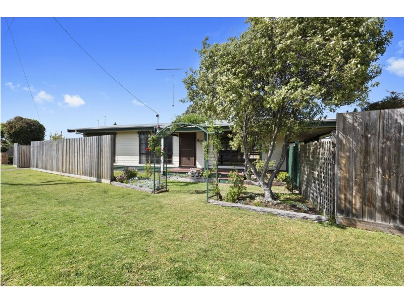 91 Sunset Strip, Ocean Grove VIC 3226