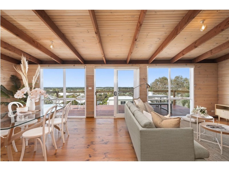 55 Aldebaran Rd, Ocean Grove VIC 3226