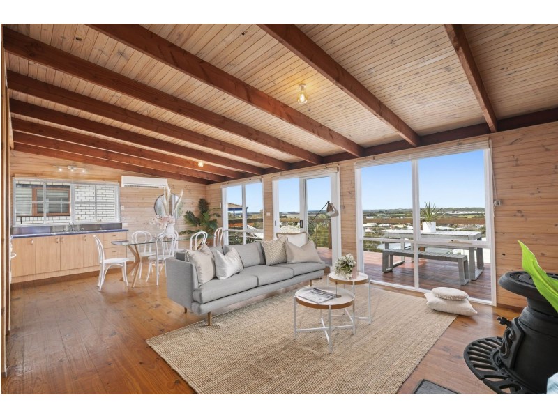 55 Aldebaran Rd, Ocean Grove VIC 3226