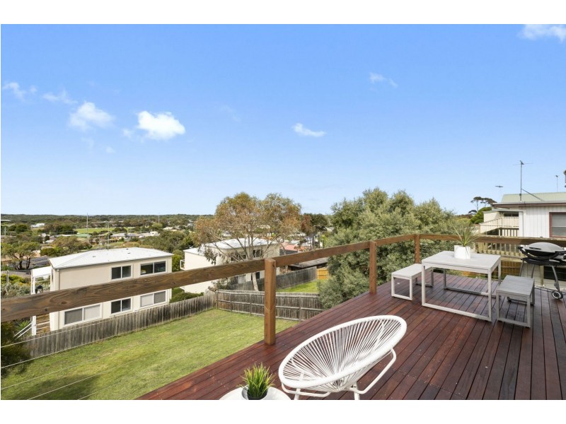 55 Aldebaran Rd, Ocean Grove VIC 3226