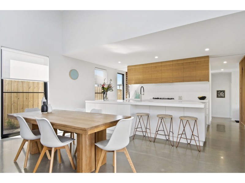 15 Greenview Rise, Ocean Grove VIC 3226