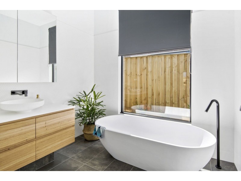 15 Greenview Rise, Ocean Grove VIC 3226