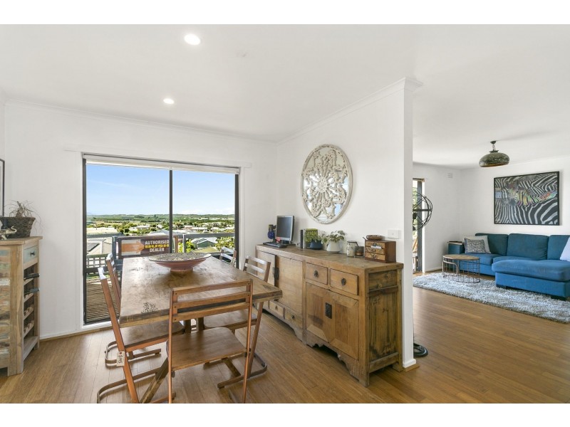 33 Sunset Strip, Ocean Grove VIC 3226