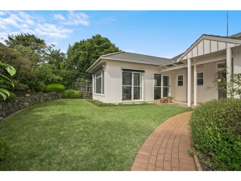 6 The Avenue, Ocean Grove VIC 3226