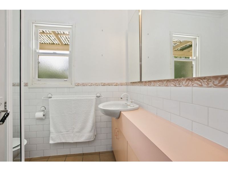 6 The Avenue, Ocean Grove VIC 3226