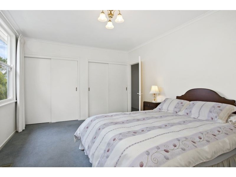 6 The Avenue, Ocean Grove VIC 3226