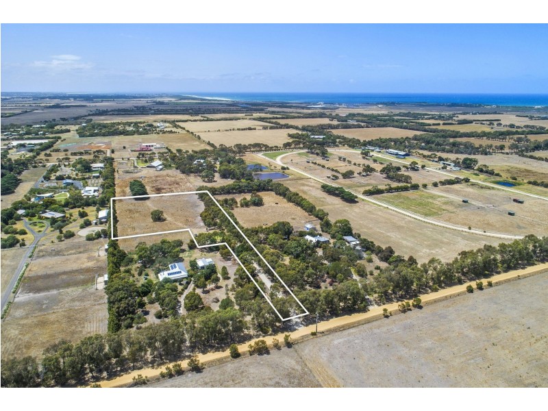 51 Graham Lane, Connewarre VIC 3227