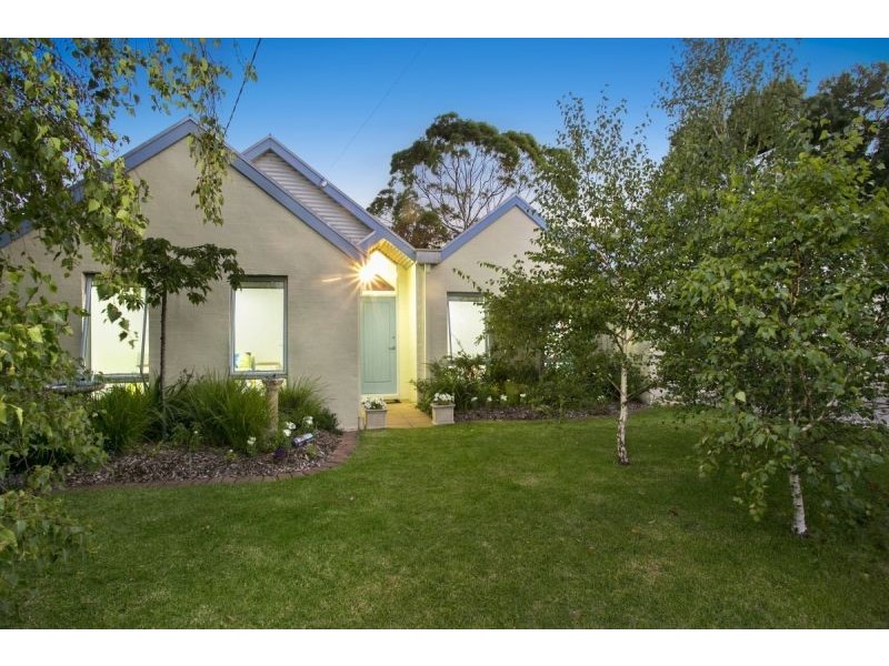 11 Coogee Court, Barwon Heads VIC 3227