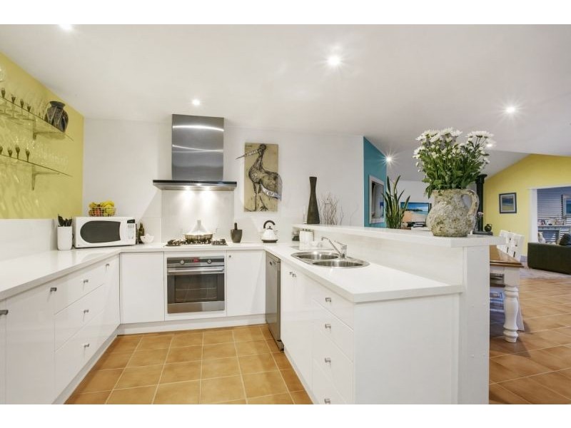 11 Coogee Court, Barwon Heads VIC 3227