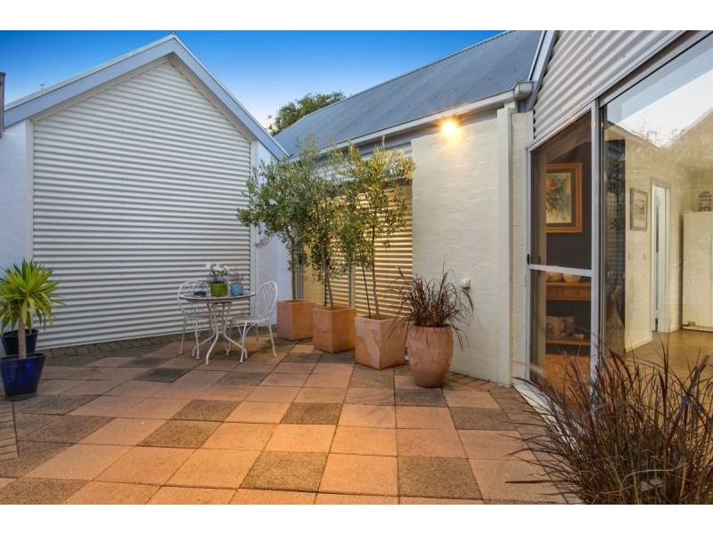 11 Coogee Court, Barwon Heads VIC 3227
