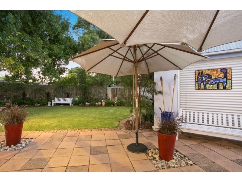 11 Coogee Court, Barwon Heads VIC 3227