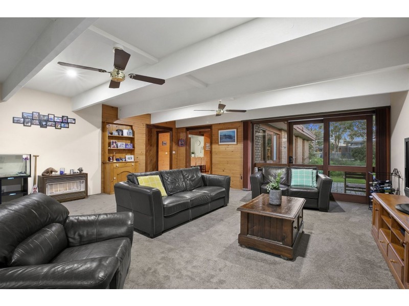 8 Dubourg Court, Ocean Grove VIC 3226