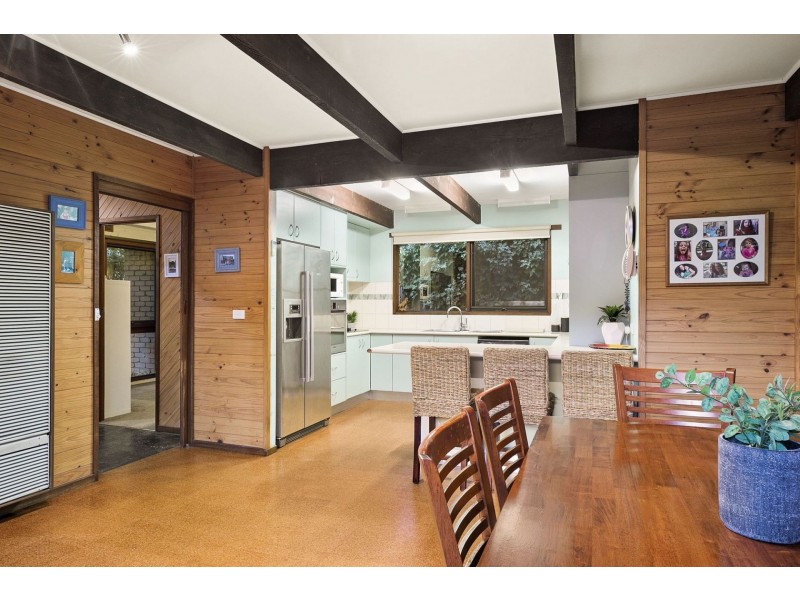 8 Dubourg Court, Ocean Grove VIC 3226