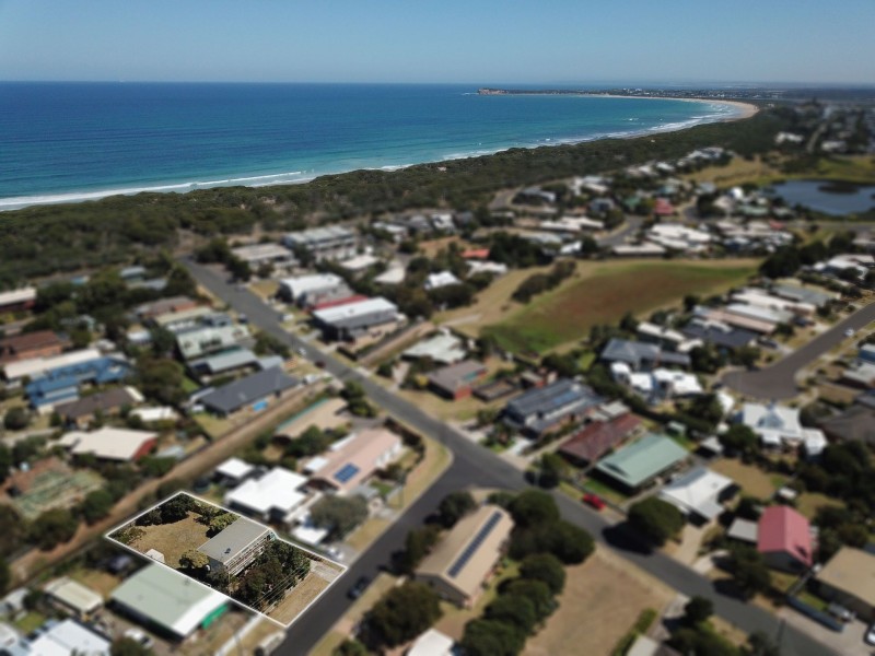 6 Aries Crescent, Ocean Grove VIC 3226