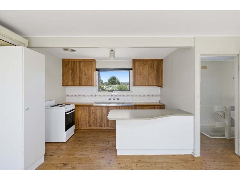 6 Aries Crescent, Ocean Grove VIC 3226