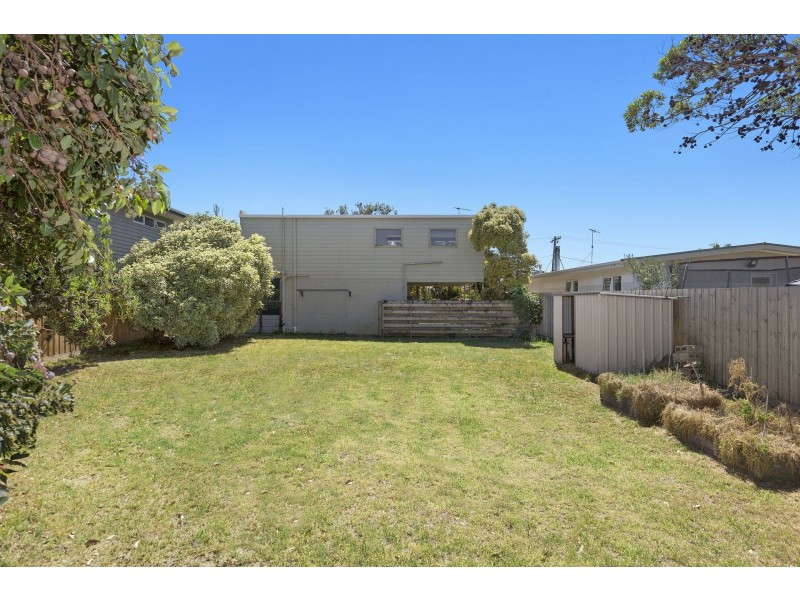 6 Aries Crescent, Ocean Grove VIC 3226