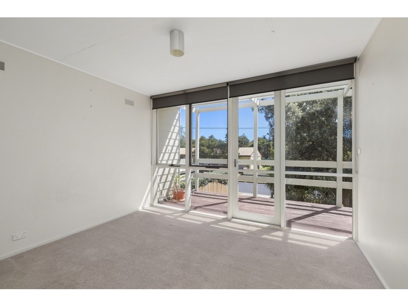 6 Aries Crescent, Ocean Grove VIC 3226