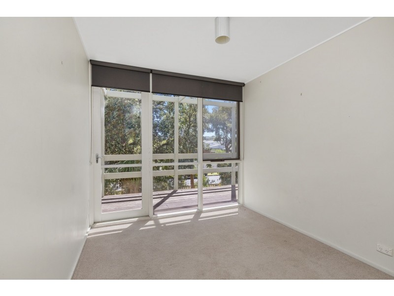 6 Aries Crescent, Ocean Grove VIC 3226