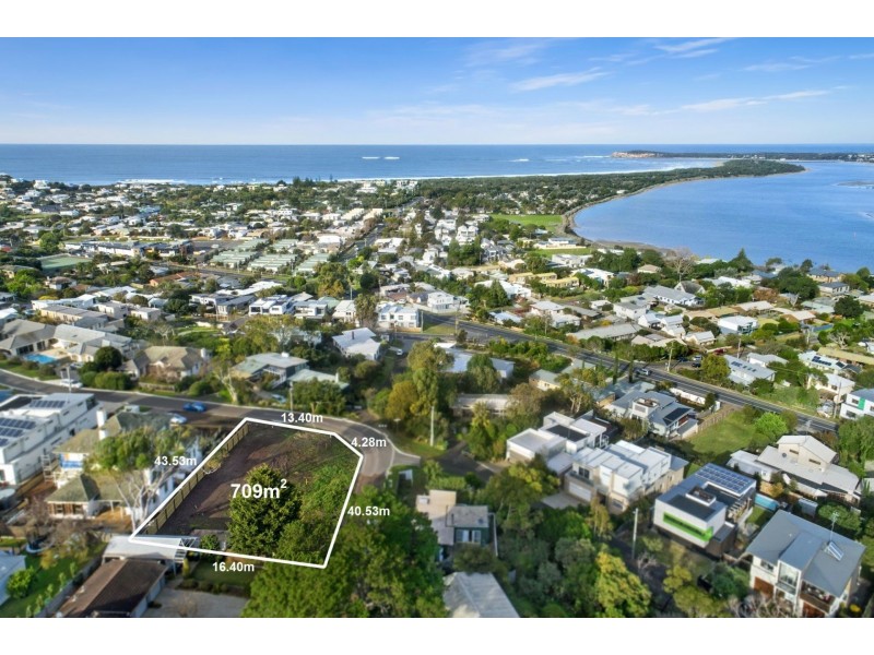 1 The Avenue, Ocean Grove VIC 3226