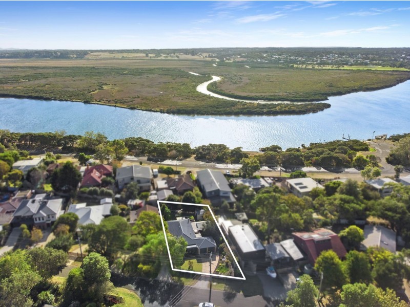 21 Wattlebird Crescent, Barwon Heads VIC 3227