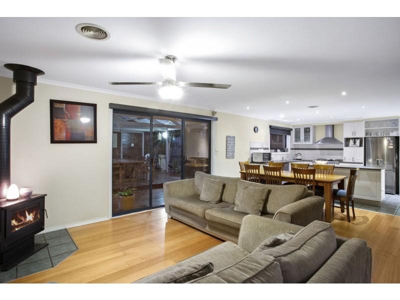 21 Wattlebird Crescent, Barwon Heads VIC 3227