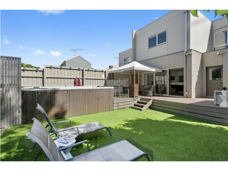 1/16 Dare Street, Ocean Grove VIC 3226