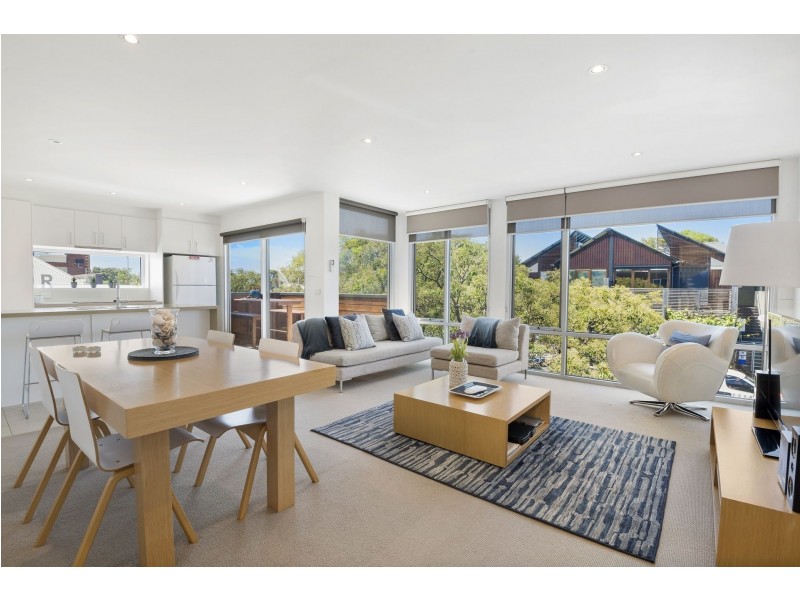 2/45 Hitchcock Avenue, Barwon Heads VIC 3227