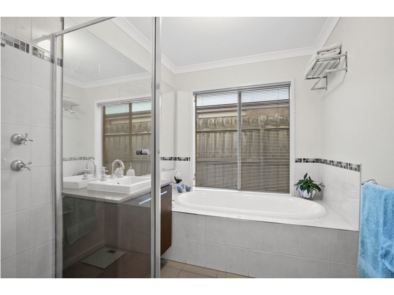 5 Heathwood Way, Ocean Grove VIC 3226