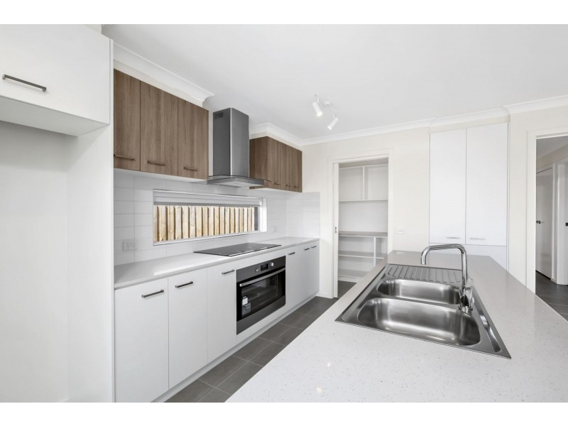 90 Devlins Road, Ocean Grove VIC 3226