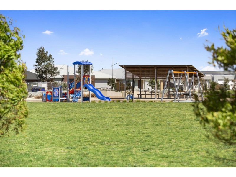 90 Devlins Road, Ocean Grove VIC 3226