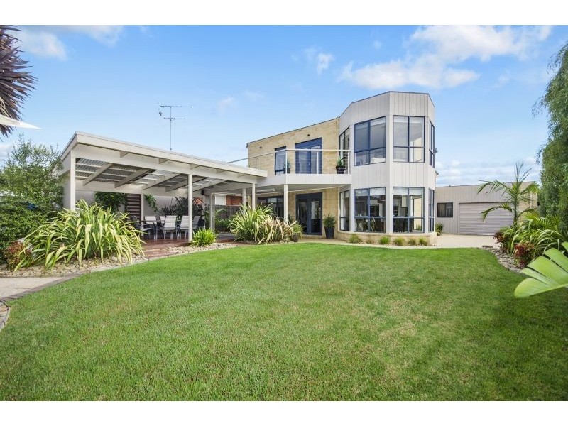 9 Arlia Mews, Ocean Grove VIC 3226