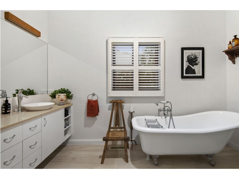 126 Asbury Street, Ocean Grove VIC 3226