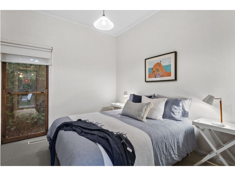 126 Asbury Street, Ocean Grove VIC 3226