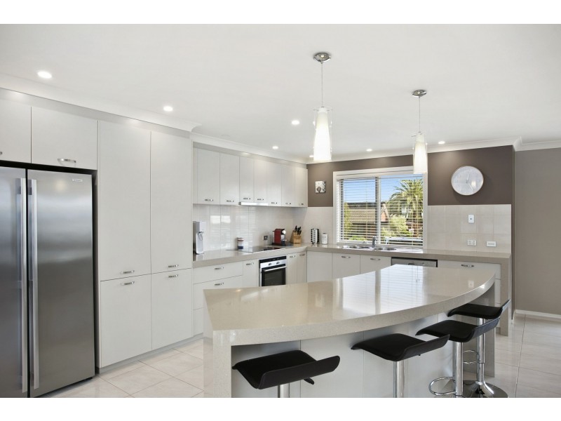 90 Carr Street, Barwon Heads VIC 3227