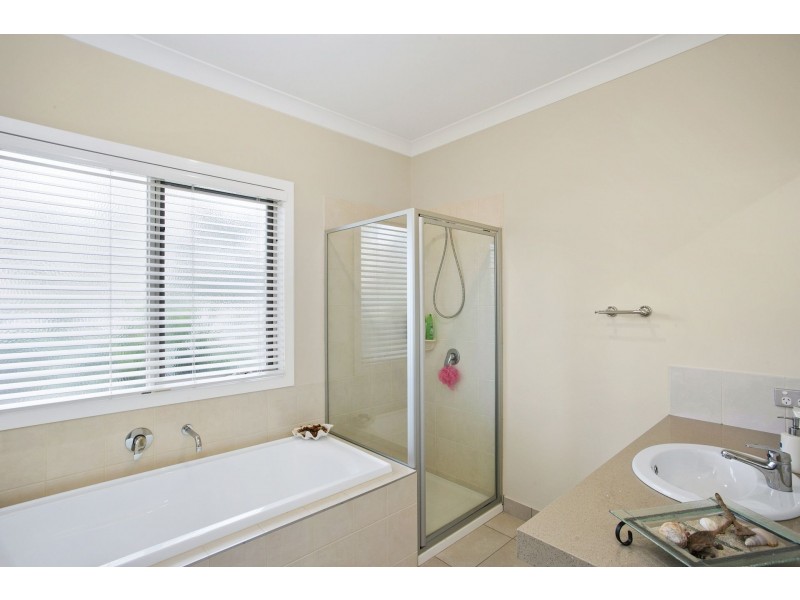 90 Carr Street, Barwon Heads VIC 3227