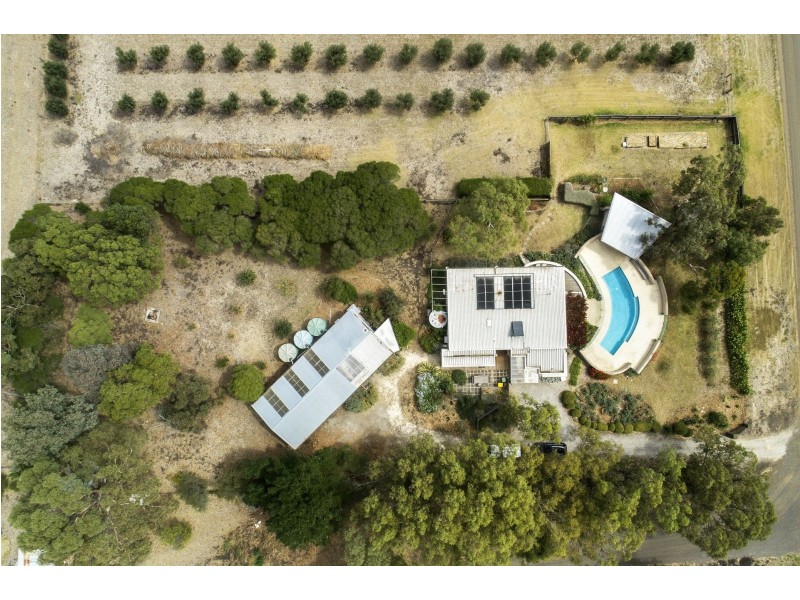 172-190 Whitcombes Road, Drysdale VIC 3222