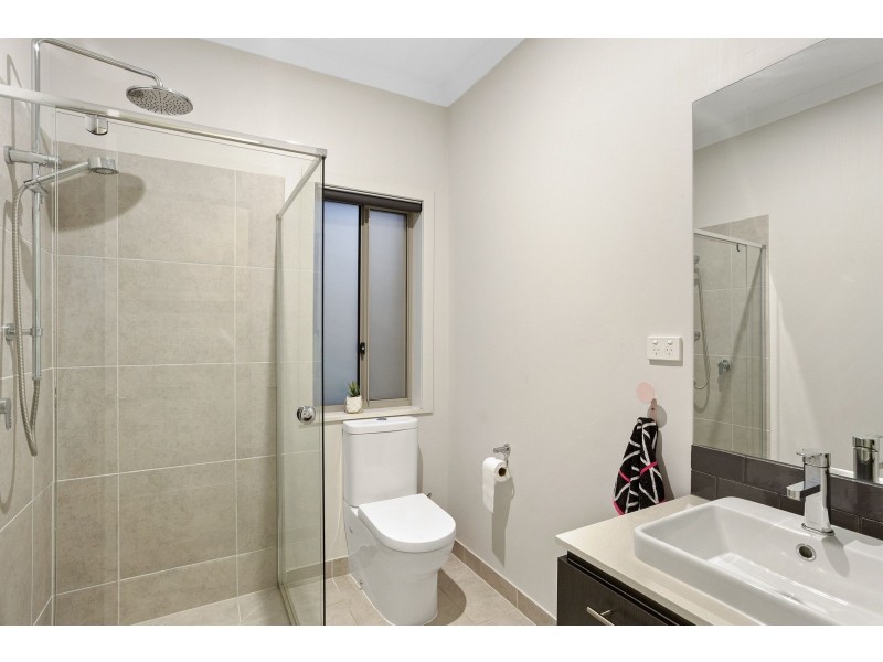 8 Seashell Place, Curlewis VIC 3222