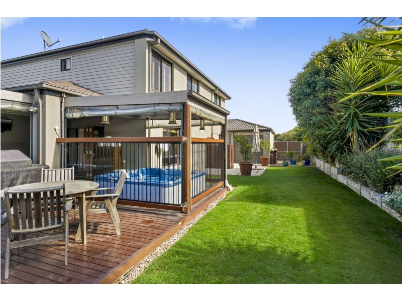 6 Milborne Drive, Ocean Grove VIC 3226
