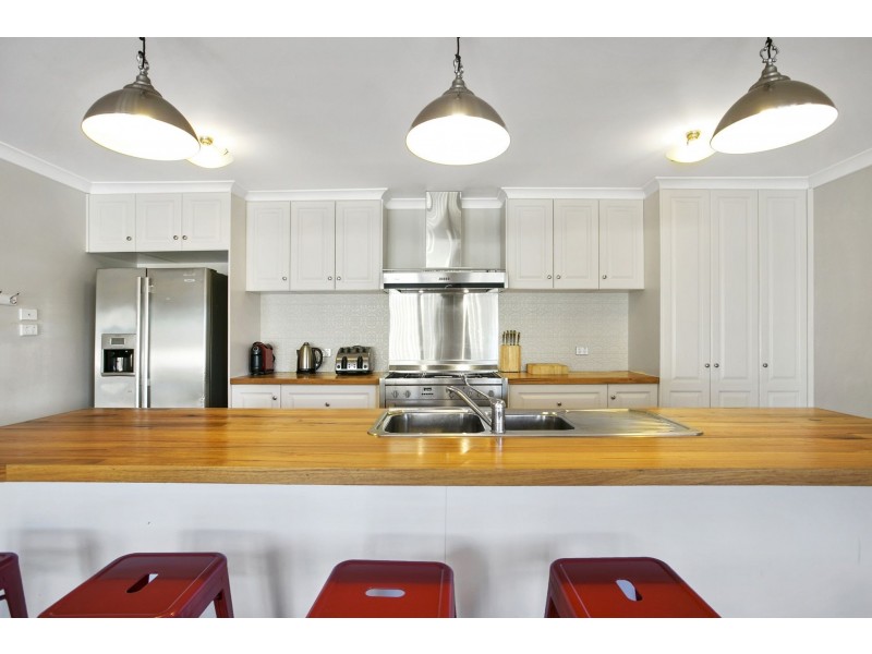 25 Kestrel Place, Ocean Grove VIC 3226