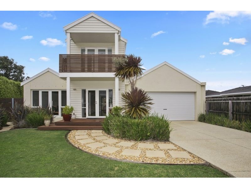 1/94 The Avenue, Ocean Grove VIC 3226