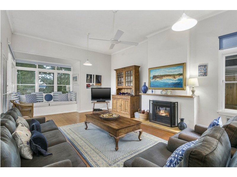 37 Seaview Avenue, Barwon Heads VIC 3227